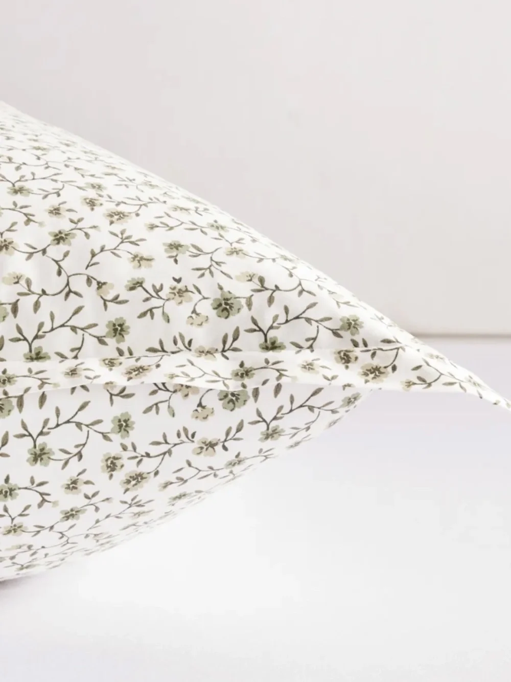 Organic Crisp Percale Floral Euro Sham Green